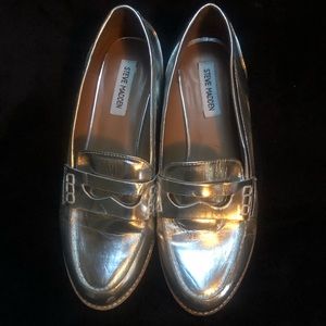 Sliver Steve Madden Loafers!